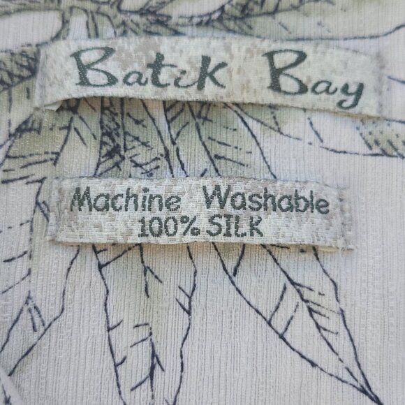 Vtg Batik Bay Mens Silk Hawaiian Shirt M Palm Leaf Print Beige & Blue Vacation - Picture 2 of 15